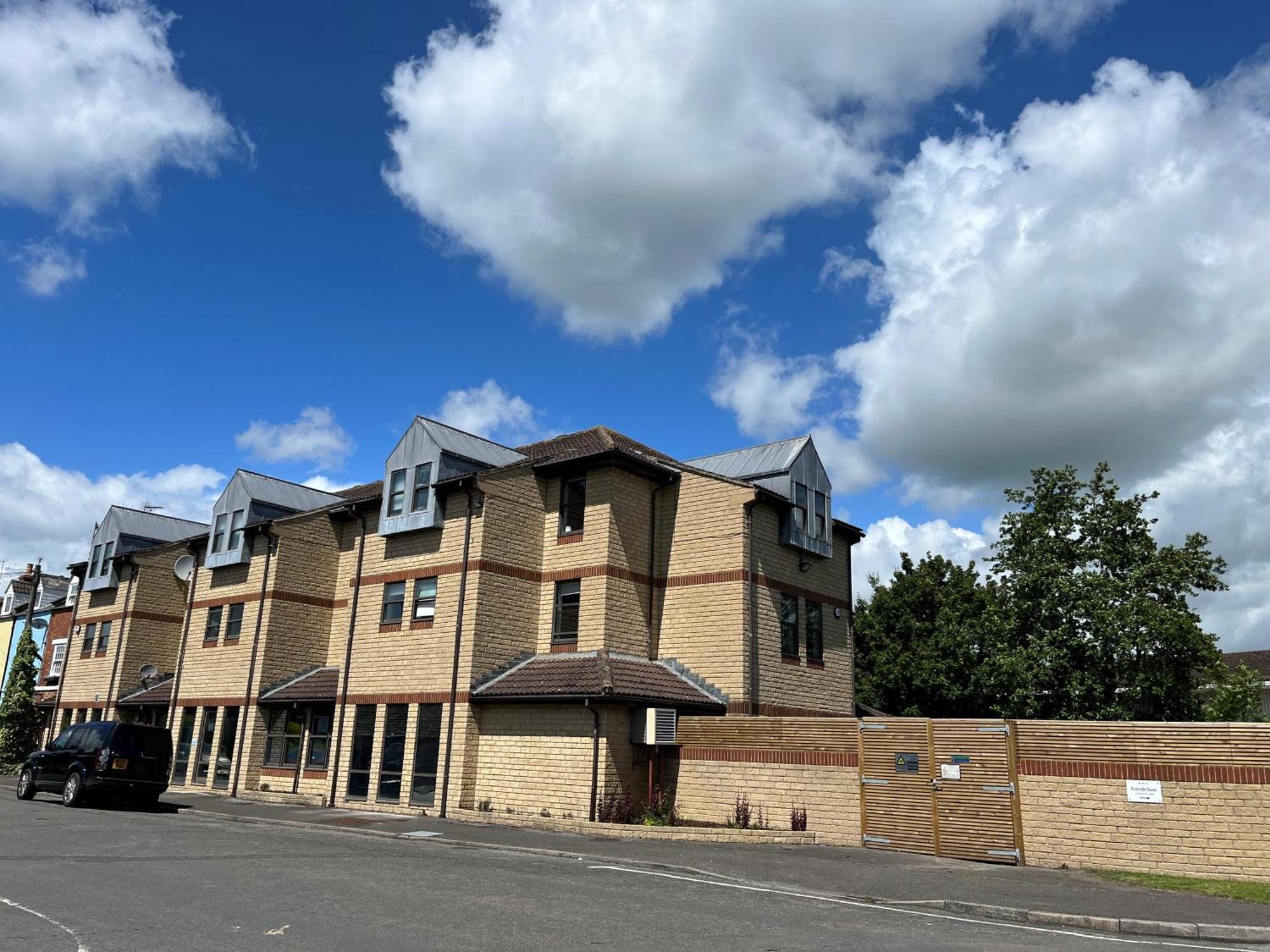 Riverside House Hotel Cirencester Exterior photo